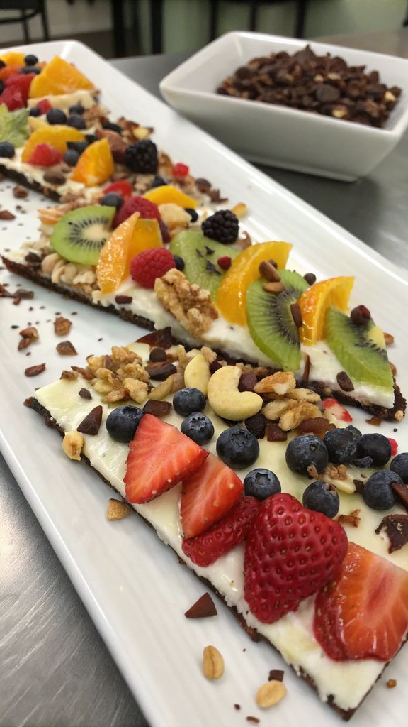 Preparazione passo-passo di Frozen Yogurt Bark