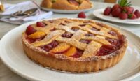 Un delizioso piatto di Crostata paradiso