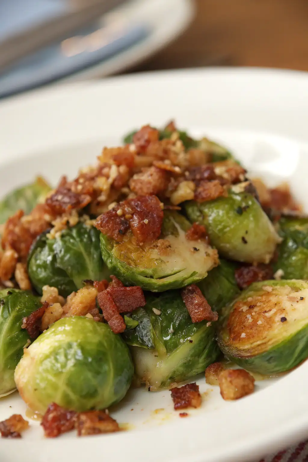 A delicious plate of Cavoletti di Bruxelles con Salsa di Pancetta